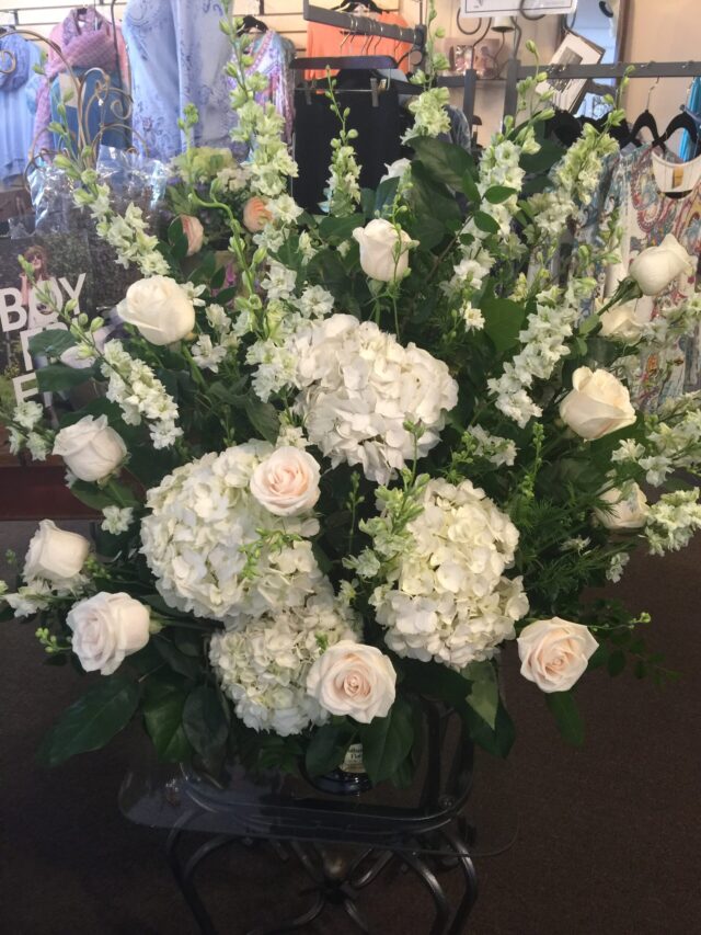 A bouquet of flowers in a vase on the table