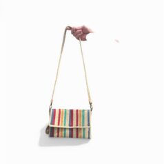 Striped jute cross body bag with magnet closure